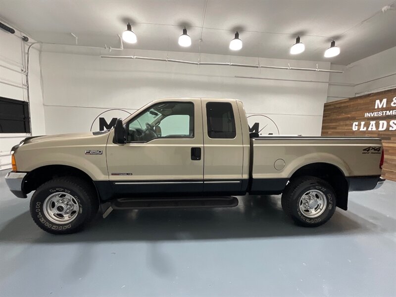 2000 Ford F-250 Lariat 4X4 7.3L DIESEL /Short Bed / 65,000 MILES / Leather Seats / ZERO RUST - Photo 3 - Gladstone, OR 97027