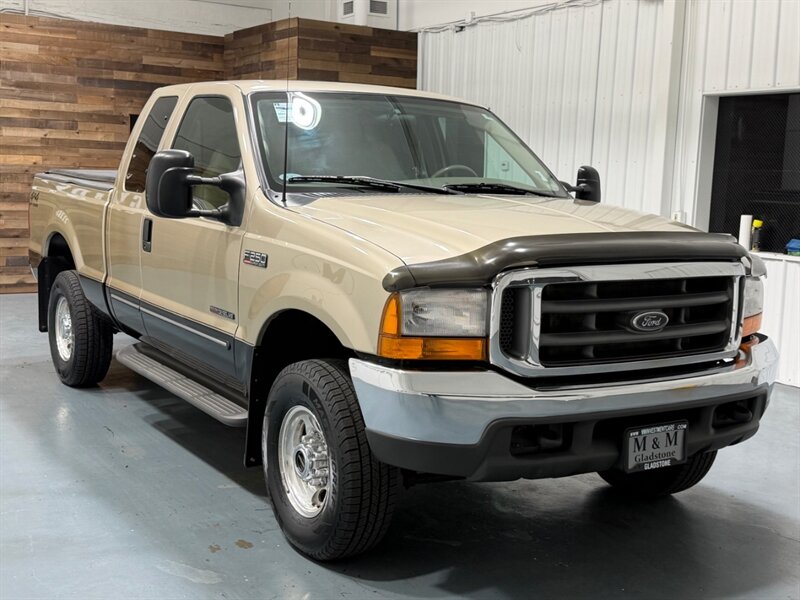 2000 Ford F-250 Lariat 4X4 7.3L DIESEL Leather NEW TIRES 65K MILES  /SHORT BED / ZERO RUST - Photo 2 - Gladstone, OR 97027