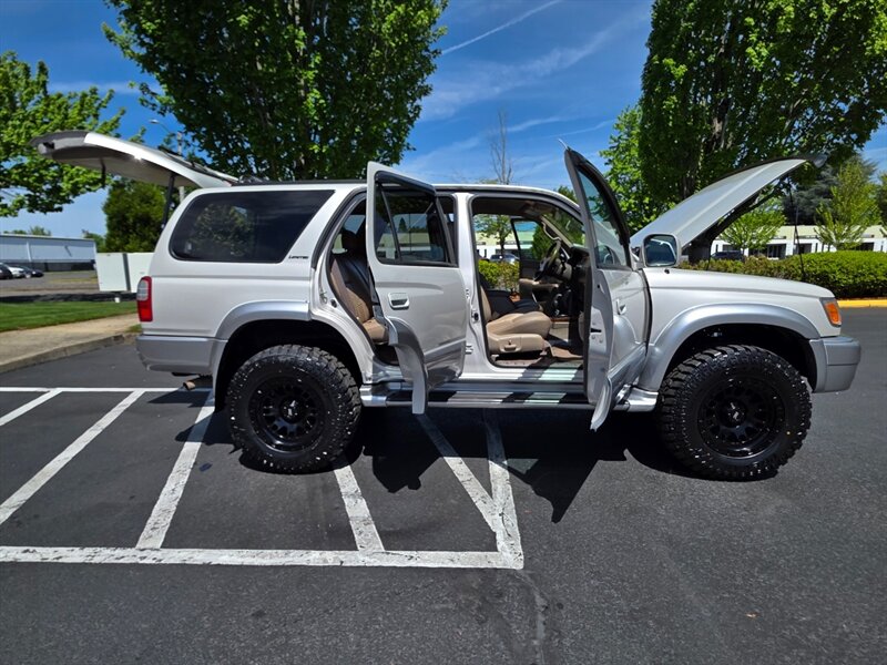 2000 Toyota 4Runner Limited 4X4 / V6 3.4 L / NEW TIMING BELT + WATER PUMP / NEW LIFT /NEW WHEELS / NEW TIRES / LEATHER / 147K MILES ONLY - Photo 20 - Portland, OR 97217