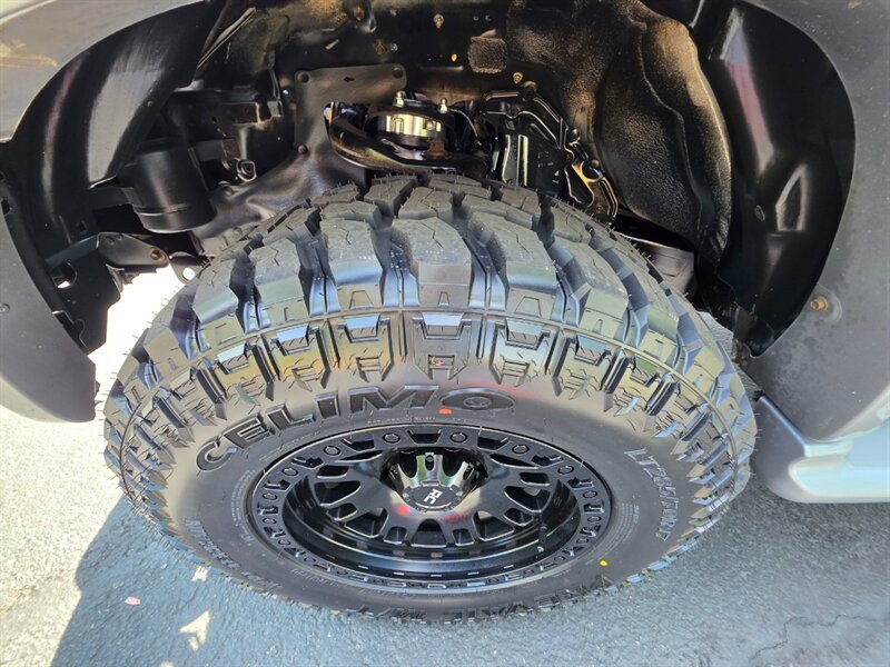 2000 Toyota 4Runner Limited 4X4 / V6 3.4 L / NEW TIMING BELT + WATER PUMP / NEW LIFT /NEW WHEELS / NEW TIRES / LEATHER / 147K MILES ONLY - Photo 46 - Portland, OR 97217