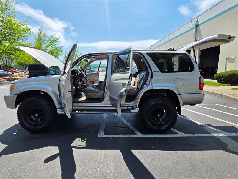 2000 Toyota 4Runner Limited 4X4 / V6 3.4 L / NEW TIMING BELT + WATER PUMP / NEW LIFT /NEW WHEELS / NEW TIRES / LEATHER / 147K MILES ONLY - Photo 19 - Portland, OR 97217