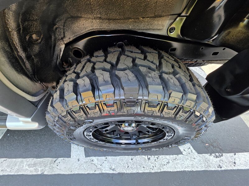 2000 Toyota 4Runner Limited 4X4 / V6 3.4 L / NEW TIMING BELT + WATER PUMP / NEW LIFT /NEW WHEELS / NEW TIRES / LEATHER / 147K MILES ONLY - Photo 21 - Portland, OR 97217