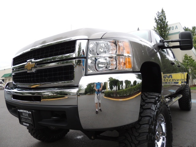 2007 Chevrolet Silverado 3500 LT / 4X4 / 6.6L DURAMAX DIESEL / LongBed / LIFTED   - Photo 7 - Portland, OR 97217