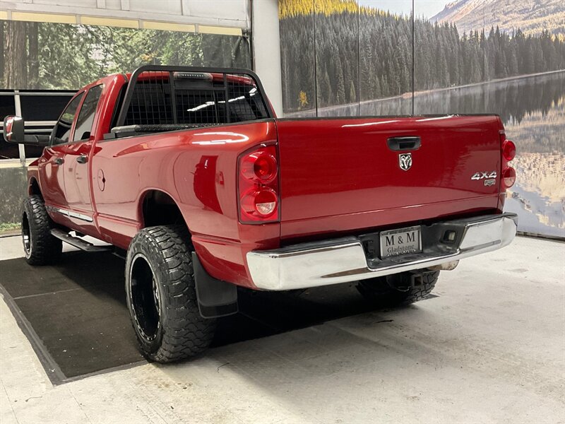 2007 Dodge Ram 2500 Laramie 4X4 / 5.9L DIESEL / 6-SPEED MANUAL/ LIFTED  / LOCAL TRUCK / Leather & Heated Seats / Sunroof / LIFTED w. 35 " MUD TIRES & 20 " WHEELS / LONG BED / RUST FREE - Photo 8 - Gladstone, OR 97027