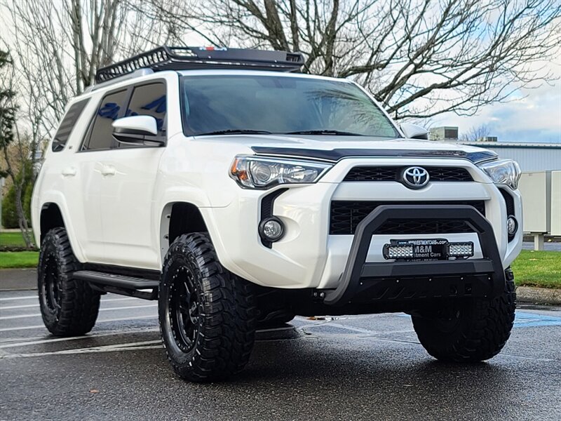 2018 Toyota 4Runner 4X4 V6 / UPGRADES / LADDER / BULL BAR / LIFTED  / LED's / NEW WHEELS + TIRES / 1-OWNER - Photo 70 - Portland, OR 97217