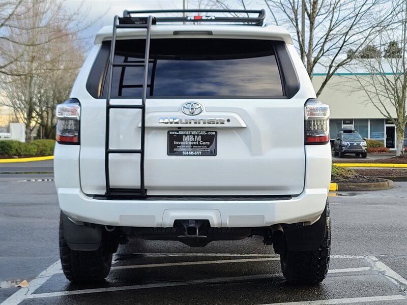 2018 Toyota 4Runner 4X4 V6 / UPGRADES / LADDER / BULL BAR / LIFTED  / LED's / NEW WHEELS + TIRES / 1-OWNER - Photo 5 - Portland, OR 97217