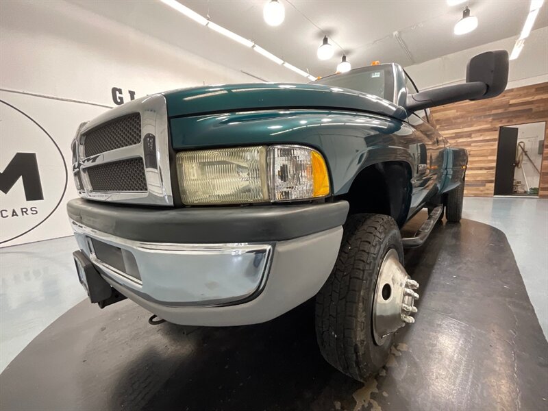 1997 Dodge Ram 3500 Laramie SLT 4X4 / 5.9L DIESEL 12-VALVE / DUALLY  / ONLY 123K MILES - Photo 57 - Gladstone, OR 97027