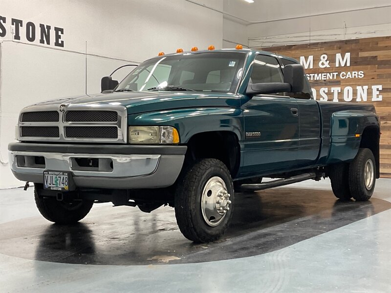 1997 Dodge Ram 3500 Laramie SLT 4X4 / 5.9L DIESEL 12-VALVE / DUALLY  / ONLY 123K MILES - Photo 60 - Gladstone, OR 97027