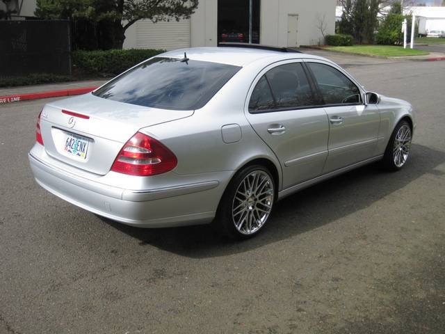 2006 Mercedes-Benz E500