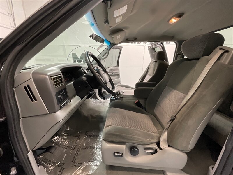 2002 Ford F-350 Super Duty XLT 4X4/7.3L DIESEL/ DUALLY /JAKE BRAKE / BRAND NEW TIRES - Photo 46 - Gladstone, OR 97027