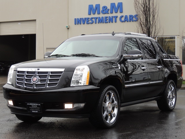 2012 Cadillac Escalade EXT Premium 29K Miles NewTires AWD   - Photo 1 - Portland, OR 97217