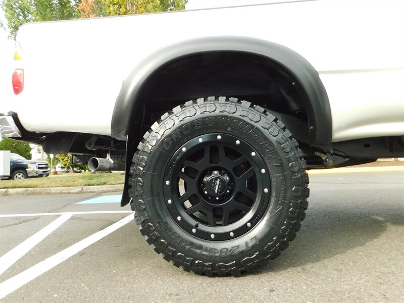 2002 Toyota Tacoma V6 2dr Xtracab 1-Owner 5Spd NEW LIFT WHEELS 33 "MUD   - Photo 40 - Portland, OR 97217