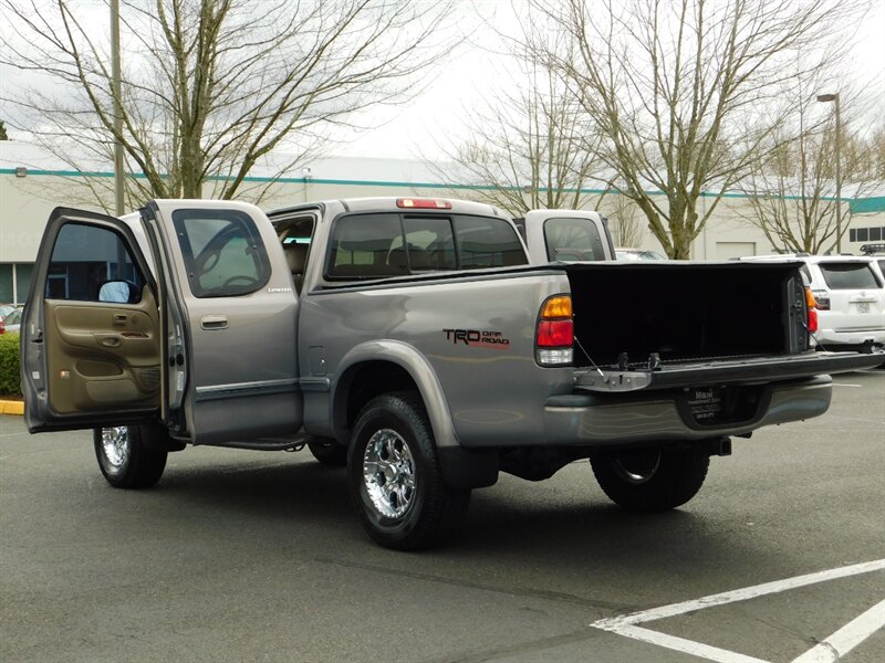 2001 Toyota Tundra Limited 4dr Access Cab 4X4 / Leather / 58,000 MILE   - Photo 32 - Portland, OR 97217