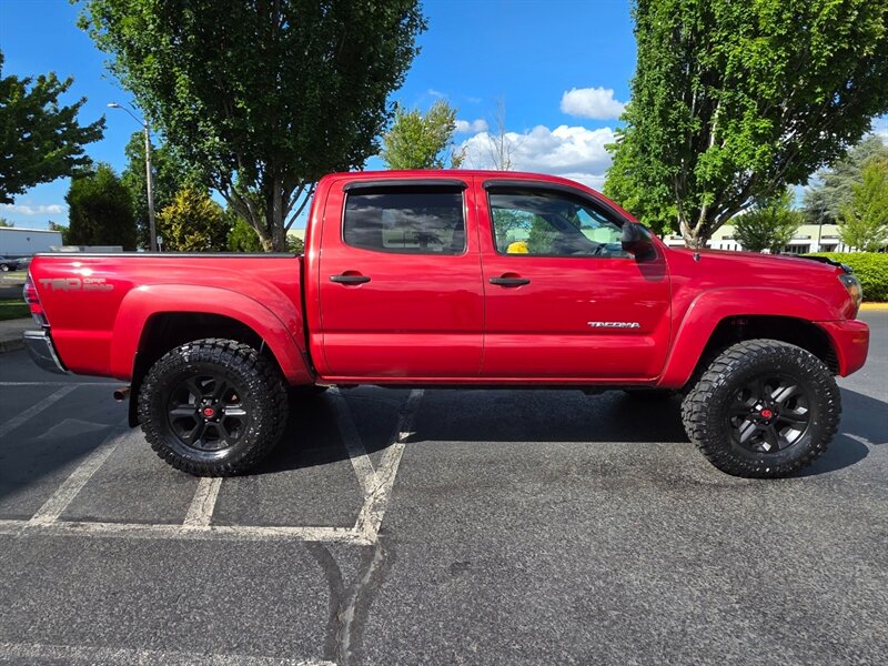 2012 Toyota Tacoma DOUBLE CAB / 4X4 / TRD OFF ROAD / V6 4.0L / BRAND NEW LIFT / BRAND NEW TIRES / DIFF LOCK / CAM / RECORDS - Photo 4 - Portland, OR 97217