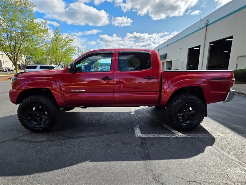 2012 Toyota Tacoma DOUBLE CAB / 4X4 / TRD OFF ROAD / V6 4.0L / BRAND NEW LIFT / BRAND NEW TIRES / DIFF LOCK / CAM / RECORDS - Photo 3 - Portland, OR 97217