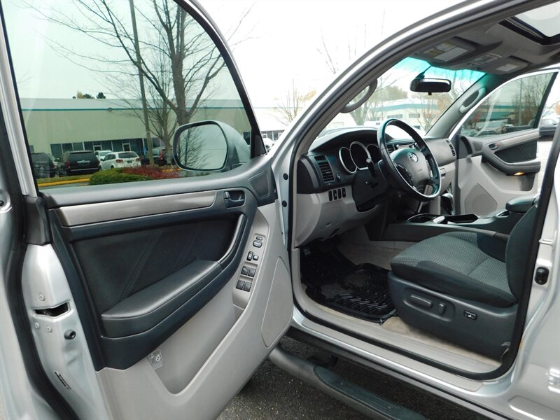 2006 Toyota 4Runner Sport Edition Sport Edition 4dr SUV   - Photo 13 - Portland, OR 97217