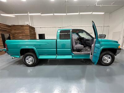1997 Dodge Ram 2500 Laramie SLT 4X4 / 5.9L DIESEL 12-VALVE /5-SPEED / 5-SPEED MANUAL / Long Bed / 12-VALVE / NEW TIRES / 1-OWNER / 110K MILES - Photo 46 - Gladstone, OR 97027