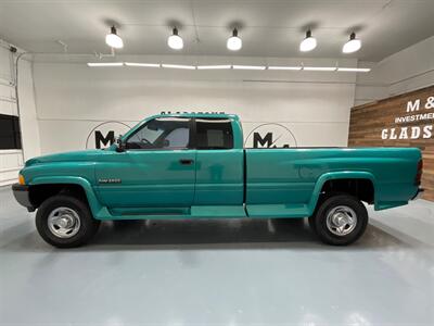 1997 Dodge Ram 2500 Laramie SLT 4X4 / 5.9L DIESEL 12-VALVE /5-SPEED  / 5-SPEED MANUAL / Long Bed / 12-VALVE / NEW TIRES / 1-OWNER / 110K MILES - Photo 3 - Gladstone, OR 97027