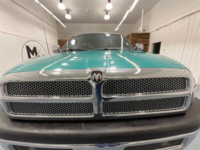 1997 Dodge Ram 2500 Laramie SLT 4X4 / 5.9L DIESEL 12-VALVE /5-SPEED  / 5-SPEED MANUAL / Long Bed / 12-VALVE / NEW TIRES / 1-OWNER / 110K MILES - Photo 30 - Gladstone, OR 97027