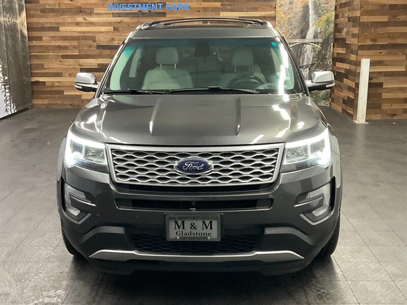 2017 Ford Explorer Platinum 4X4 / 3.5L ECOBOOST / FULLY LOADED  3.5L V6 ECOBOOST / PLATINUM / DUAL SUNROOF - Photo 5 - Gladstone, OR 97027