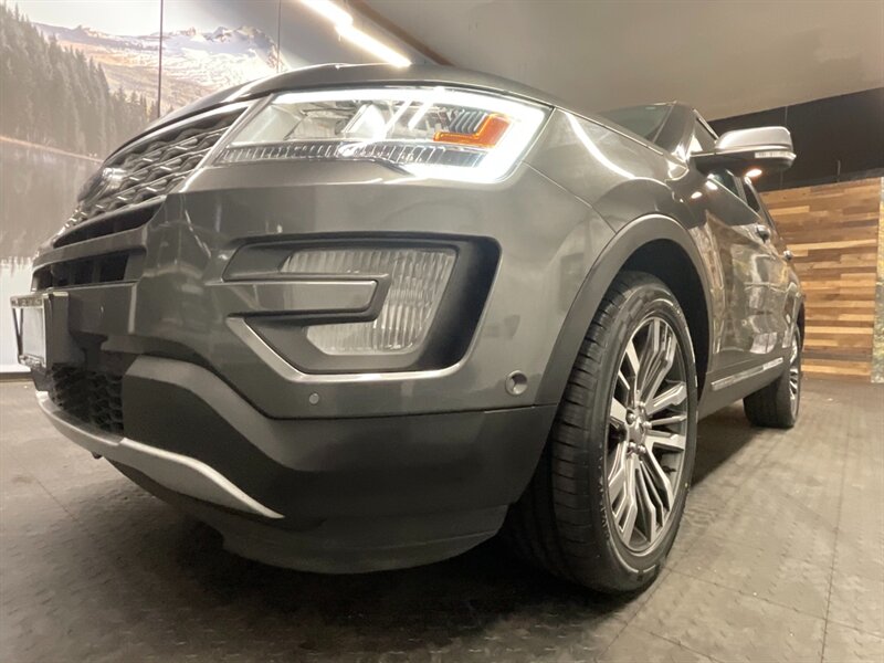 2017 Ford Explorer Platinum 4X4 / 3.5L ECOBOOST / FULLY LOADED  3.5L V6 ECOBOOST / PLATINUM / DUAL SUNROOF - Photo 9 - Gladstone, OR 97027