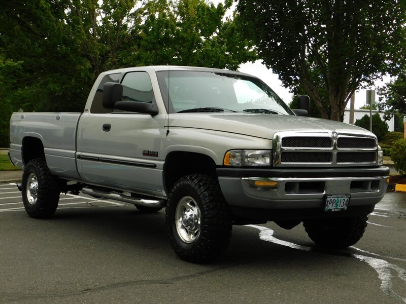 2001 Dodge Ram 2500 SLT Laramie Quad Cab 4X4 5.9L CUMMINS DIESL 78Kmil