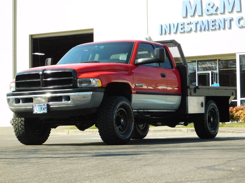 1999 Dodge Ram 2500 Laramie FLAT BED / 4X4 / 5.9L CUMMINS DIESEL   - Photo 39 - Portland, OR 97217