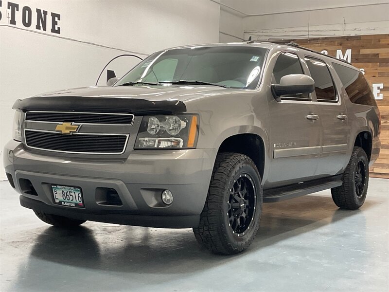 2007 Chevrolet Suburban LT 2500   4X4 / 6.0L V8 / Leather Heated Seats  RUST FREE / 3RD ROW SEAT / SUNROOF - Photo 52 - Gladstone, OR 97027