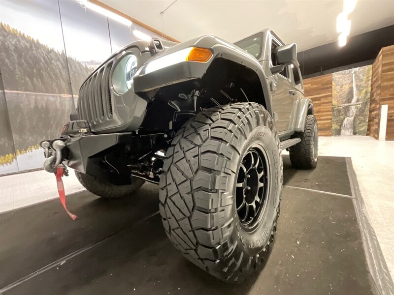 2018 Jeep Wrangler Rubicon 4X4 / 2.0L 4Cyl TURBO /LIFTED/ 27,000 MILE  / LIFTED w. 37 " MUD TIRES / Navigation / Heated Seats / HARD TOP / WINCH / SHARP & SUPER CLEAN !! - Photo 28 - Gladstone, OR 97027