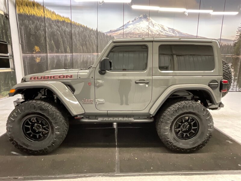 2018 Jeep Wrangler Rubicon 4X4 / 2.0L 4Cyl TURBO /LIFTED/ 27,000 MILE  / LIFTED w. 37 " MUD TIRES / Navigation / Heated Seats / HARD TOP / WINCH / SHARP & SUPER CLEAN !! - Photo 3 - Gladstone, OR 97027