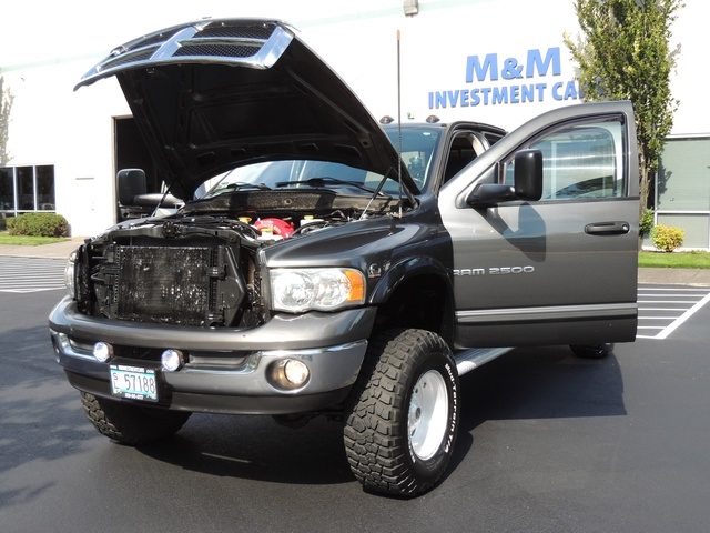 2003 Dodge Ram 2500 SLT / 4X4 / 5.9L Diesel / 6-SPEED MANUAL / LIFTED - Photo 25 - Portland, OR 97217