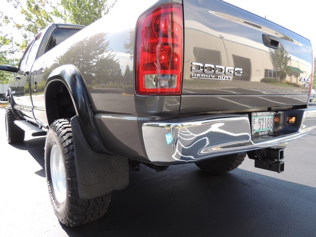 2003 Dodge Ram 2500 SLT / 4X4 / 5.9L Diesel / 6-SPEED MANUAL / LIFTED - Photo 11 - Portland, OR 97217