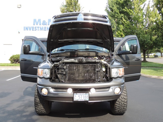 2003 Dodge Ram 2500 SLT / 4X4 / 5.9L Diesel / 6-SPEED MANUAL / LIFTED - Photo 32 - Portland, OR 97217