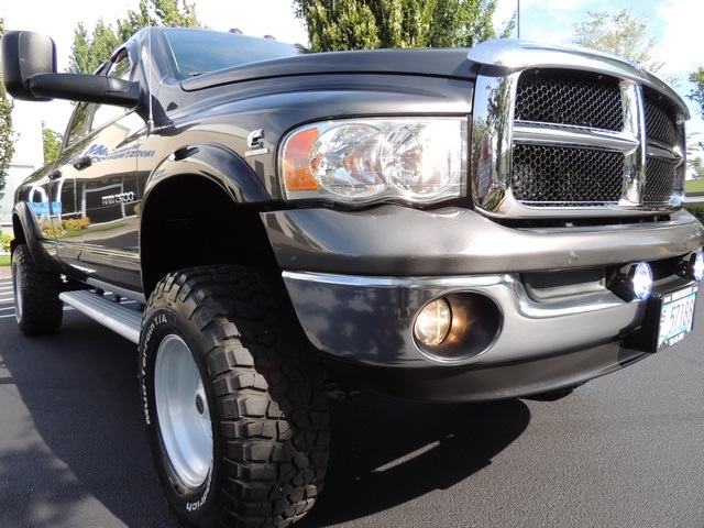2003 Dodge Ram 2500 SLT / 4X4 / 5.9L Diesel / 6-SPEED MANUAL / LIFTED - Photo 10 - Portland, OR 97217