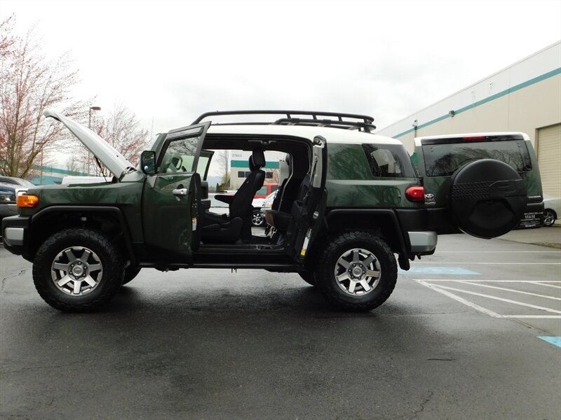 2014 Toyota FJ Cruiser Sport Utility 4X4 / 1-OWNER / LFTED / BF GOODRICH   - Photo 5 - Portland, OR 97217