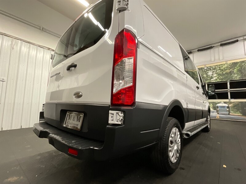 2015 Ford Transit Cargo 250 LOW ROOF / 3.7L V6 / 95,000 MILES  CLEAN VAN / BRAND NEW SET OF TIRES - Photo 8 - Gladstone, OR 97027