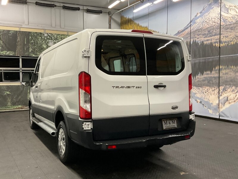 2015 Ford Transit Cargo 250 LOW ROOF / 3.7L V6 / 95,000 MILES  CLEAN VAN / BRAND NEW SET OF TIRES - Photo 7 - Gladstone, OR 97027