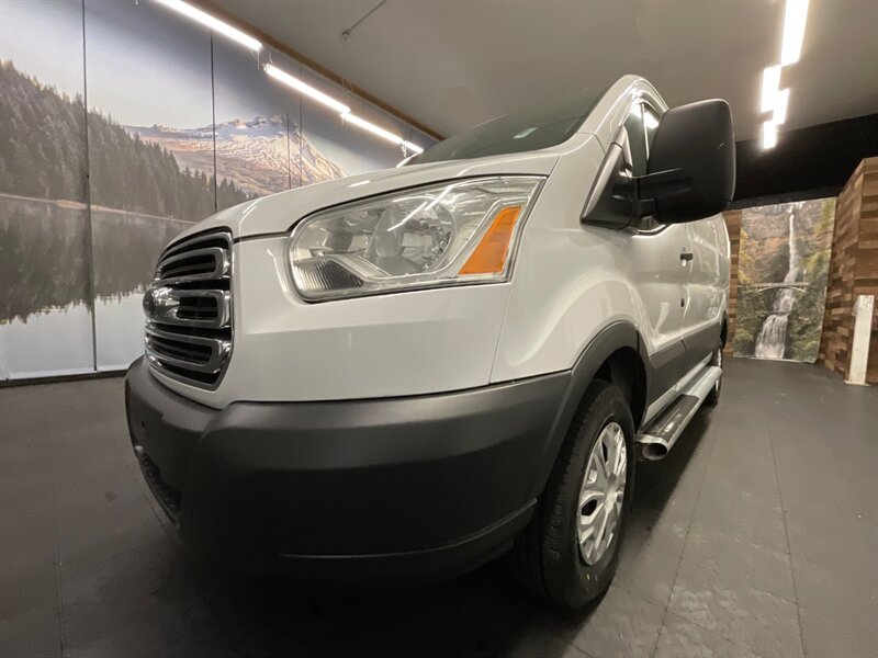 2015 Ford Transit Cargo 250 LOW ROOF / 3.7L V6 / 95,000 MILES  CLEAN VAN / BRAND NEW SET OF TIRES - Photo 21 - Gladstone, OR 97027