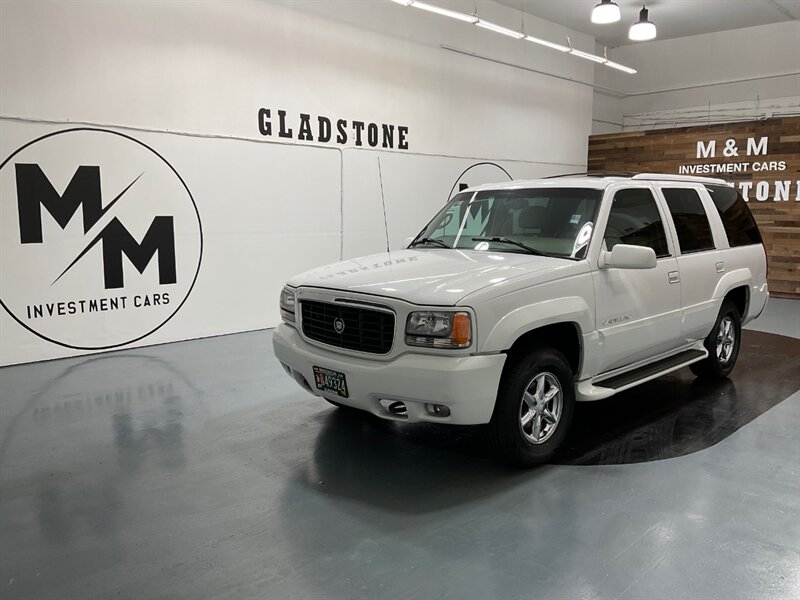 2000 Cadillac Escalade Sport Utility 4X4/5.7L V 8 / Leather / 101K MILES  / LOCAL SUV / Excel Cond - Photo 5 - Gladstone, OR 97027