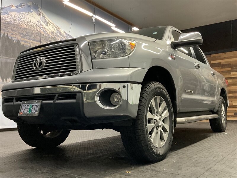 2010 Toyota Tundra Limited CrewMax 4X4 / 5.7L / Leather Navi DVD  BRAND NEW TIRES / LOCAL OREGON TRUCK / RUST FREE - Photo 9 - Gladstone, OR 97027