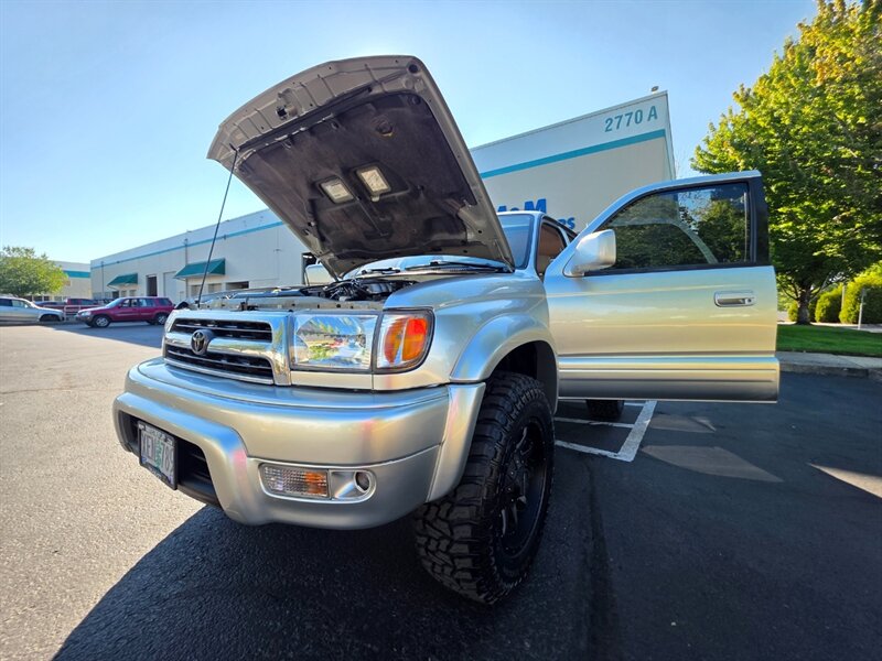 2000 Toyota 4Runner Limited 4X4 / V6 3.4 L / BILSTIEN SUSPENSION LIFT / REAR DIFF LOCK / TIMING BELT DONE / SUN ROOF / LEATHER / BRAND NEW TIRES / ZERO RUST - Photo 26 - Portland, OR 97217