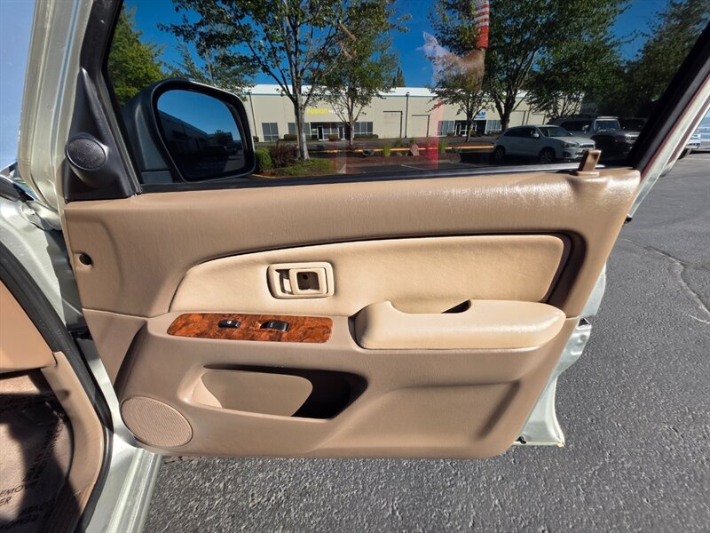 2000 Toyota 4Runner Limited 4X4 / V6 3.4 L / BILSTIEN SUSPENSION LIFT / REAR DIFF LOCK / TIMING BELT DONE / SUN ROOF / LEATHER / BRAND NEW TIRES / ZERO RUST - Photo 44 - Portland, OR 97217