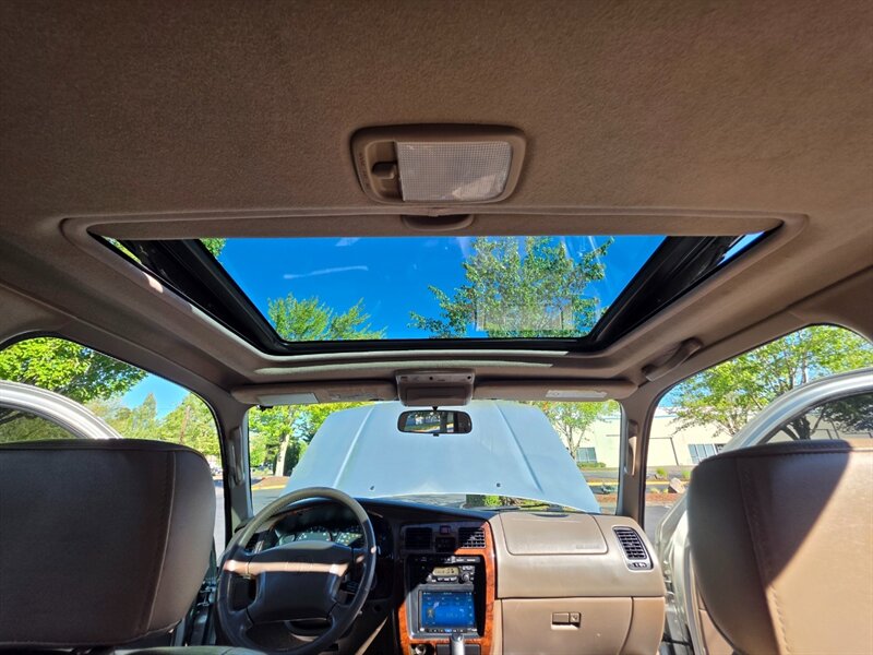 2000 Toyota 4Runner Limited 4X4 / V6 3.4 L / BILSTIEN SUSPENSION LIFT / REAR DIFF LOCK / TIMING BELT DONE / SUN ROOF / LEATHER / BRAND NEW TIRES / ZERO RUST - Photo 18 - Portland, OR 97217