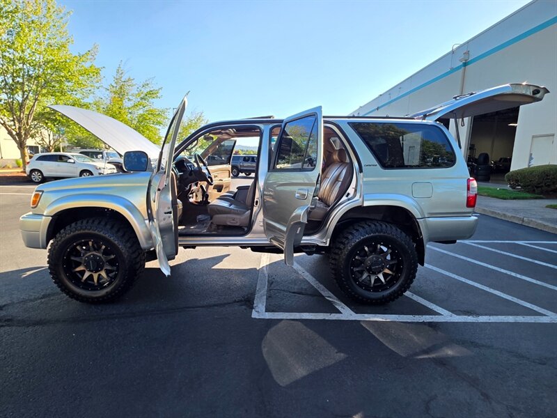 2000 Toyota 4Runner Limited 4X4 / V6 3.4 L / BILSTIEN SUSPENSION LIFT / REAR DIFF LOCK / TIMING BELT DONE / SUN ROOF / LEATHER / BRAND NEW TIRES / ZERO RUST - Photo 24 - Portland, OR 97217