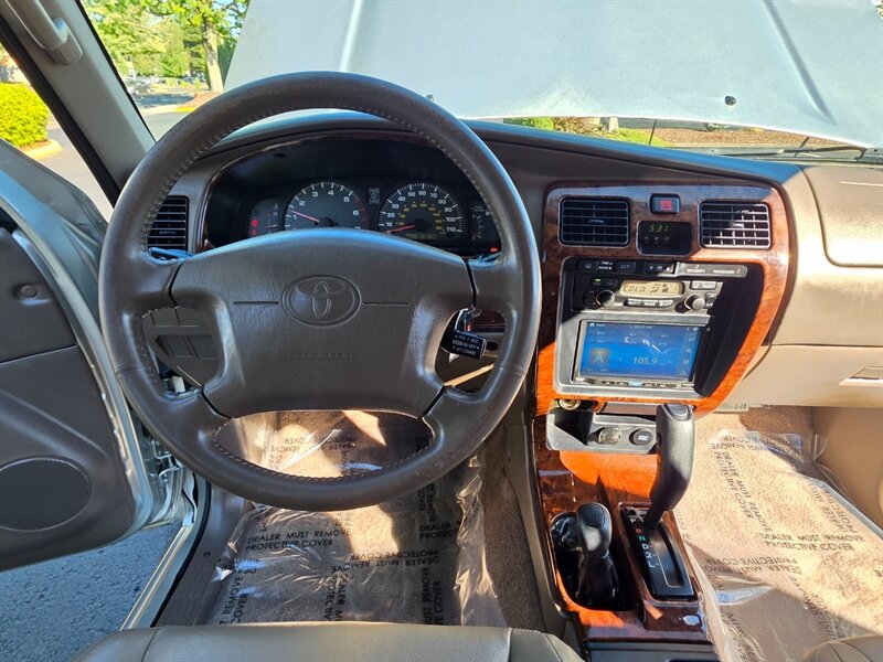 2000 Toyota 4Runner Limited 4X4 / V6 3.4 L / BILSTIEN SUSPENSION LIFT / REAR DIFF LOCK / TIMING BELT DONE / SUN ROOF / LEATHER / BRAND NEW TIRES / ZERO RUST - Photo 39 - Portland, OR 97217