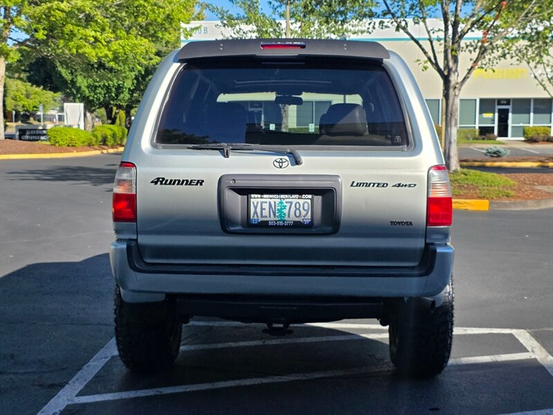2000 Toyota 4Runner Limited 4X4 / V6 3.4 L / BILSTIEN SUSPENSION LIFT / REAR DIFF LOCK / TIMING BELT DONE / SUN ROOF / LEATHER / BRAND NEW TIRES / ZERO RUST - Photo 6 - Portland, OR 97217