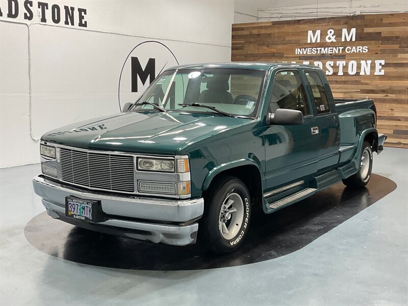 1996 Chevrolet Extra Cab / 5.0L V8 / Leather / CLEAN TRUCK  / NO RUST - Photo 50 - Gladstone, OR 97027