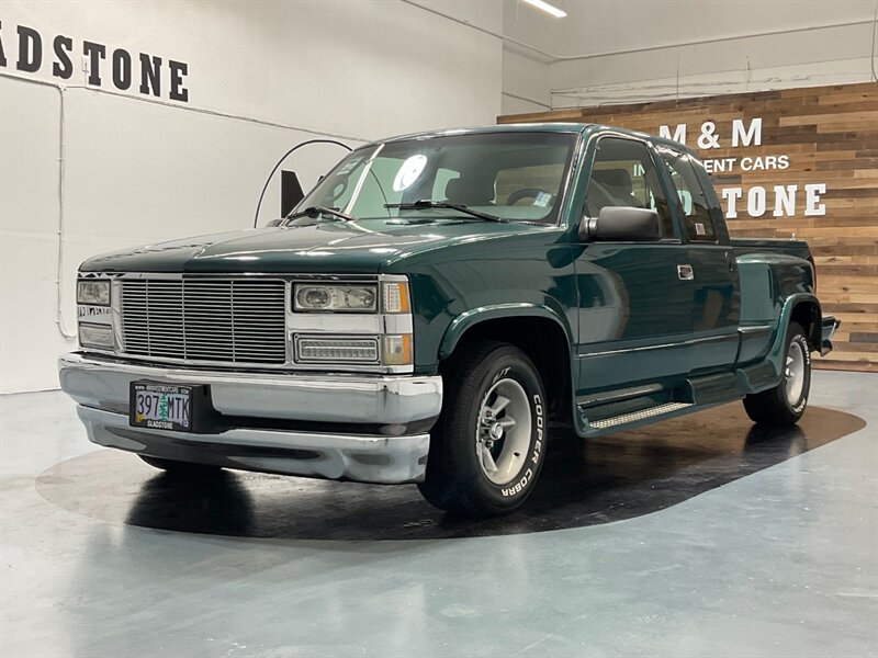 1996 Chevrolet Extra Cab / 5.0L V8 / Leather / CLEAN TRUCK  / NO RUST - Photo 51 - Gladstone, OR 97027