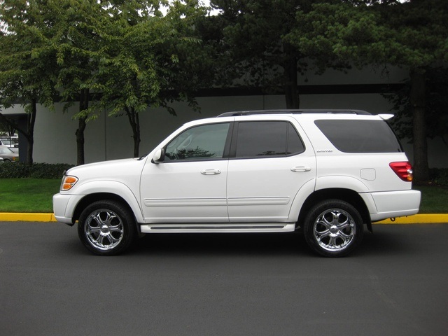 2002 Toyota Sequoia Limited   - Photo 3 - Portland, OR 97217