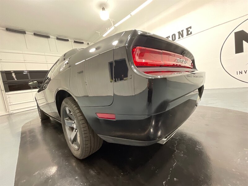 2014 Dodge Challenger SXT Coupe 2Dr / 3.6L V6 / ONLY 46,000 MILES  / LOCAL CAR - Photo 28 - Gladstone, OR 97027